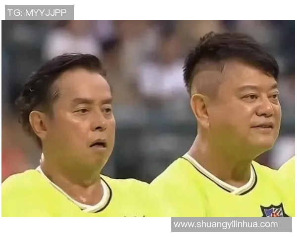 与足球明星亲密合影精彩瞬间剪辑素材分享与创作灵感